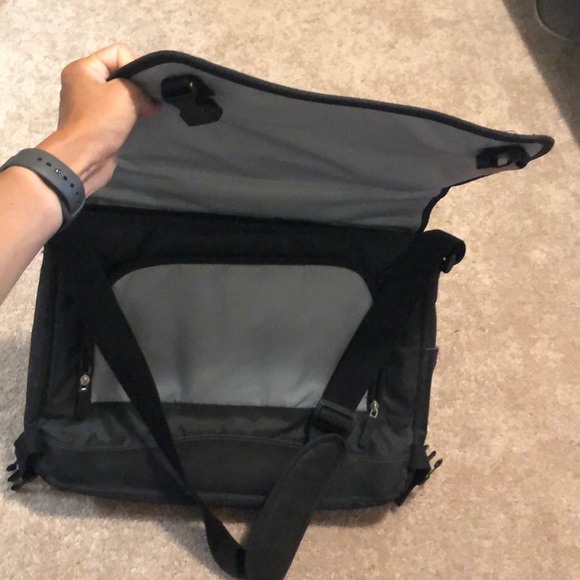 Ultra laptop case - Picture 1 of 5